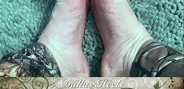  White Women Feet (WWF) Presents Dallas Heels All American Goddess